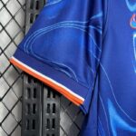 Camiseta-chelsea-primera-equipacion-2024-2025-puño-derecho