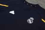 Camiseta-de-entrenamiento-Real-Madrid-2024-2025-dorsal