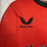 Camiseta-feyenoord-primera-equipacion-2024-2025-escudo