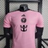 Camiseta-primera-equipacion-inter-miami-version-jugador-2024-2025-pecho