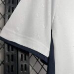 Camiseta-segunda-equipacion-Napoli-2024-2025-puño-derecho