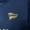 Camiseta-tercera-equipacion-alaves-2024-2025-escudo