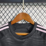 Conjunto-de-niño-inter-miami-segunda-equipacion-2024-2025-dorsal