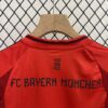 Conjunto-niño-bayern-munich-primera-equipacion-2024-2025-espalda
