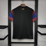 camiseta-barcelona-prepartido-2024-2025-parte-trasera