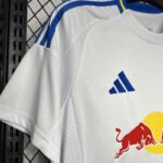 camiseta-primera-equipacion-leeds-united-2024-2025-puño-derecho