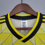 Borussia Dormunt RETRO 1988 cuello.