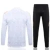 Chandal Real Madrid Blanco y Negro 2024-2025 parte trasera