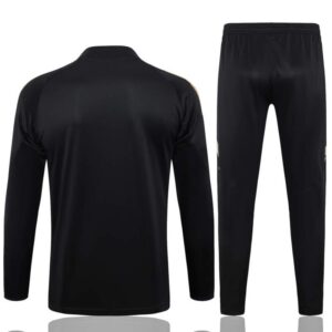Chandal Real Madrid Negro 2024-2025 parte trasera