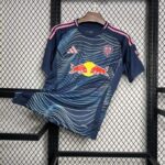 Leeds United fan version tercer equipacion.