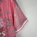 camiseta-real-madrid-edicion-especial-2023-2024-puño-izquierdo