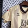 conjunto-niño-malaga-tercera-equipacion-2024-2025-hombro-derecho