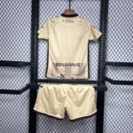 conjunto-niño-malaga-tercera-equipacion-2024-2025.-parte-trasera
