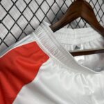 pantalon-corto-manchester-united-primera-equipacion-2024-2025-pretina