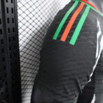 Camiseta Arsenal Segunda Equipación 2024-2025 puño