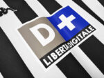 Camiseta Juventus Retro Primera Equipacion 1998-1999 logo