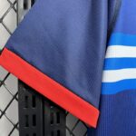 Camiseta-deportivo-de-la-coruña-segunda-equipacion-2024-2025-puño-derecho