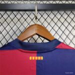 Conjunto Niño FC Barcelona primera equipacion Coldplay 2024-2025 cuello