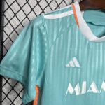 Conjunto Niño Inter Miami Tercera Equipacion 2024-2025 puño