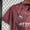 Conjunto Niño Manchester City Tercera Equipacion 2024-2025 puño