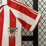 Conjunto-niño-athletic-bilbao-primera-equipacion-1995-1997-puño-izquierdo