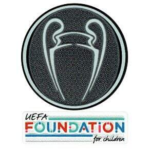 Trofeo de campeón de la UCL 21-22 And Uefa Fundation.