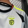 benfica-conjunto-niño-tercera-equipacion-2024-2025-puño-izquierdo