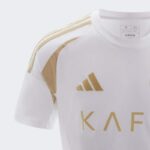 camiseta-al-nassr-tercera-equipacion-nueva-2024-2025-puño-derecho