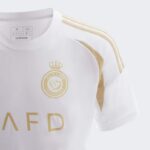 camiseta-al-nassr-tercera-equipacion-nueva-2024-2025-puño-izquierdo