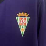 camiseta-cordoba-segunda-equipacion-2024-2025-escudo