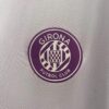 camiseta-girona-tercera-equipacion-2024-2025-escudo