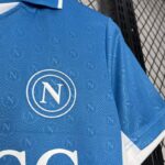 camiseta-napoli-primera-equipacion-2024-2025-escudo