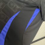 camiseta-olympique-lyon-segunda-equipacion-2024-2025-axila