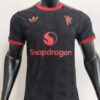 Camiseta-de-entrenamiento-manchester-united-version-jugador-2024-2025
