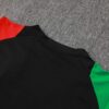 Conjunto de Entrenamiento Arsenal Negro 2024-2025 cuello