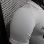 camiseta-barcelona-lamine-yamal-edicion-especial-version-jugador-2024-2025-puño-derecho