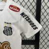 conjunto-niño-santos-primera-equipacion-2011-2012-puño-izquierdo
