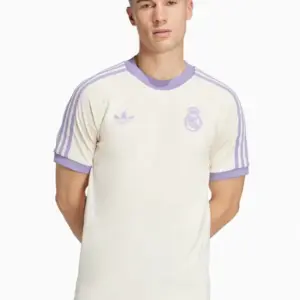 Camiseta Casual Real Madrid 2024-2025