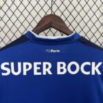 Camiseta Porto Primera Equipacion versión fan 2024-2025 cuello anterior