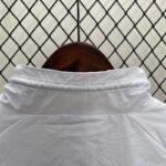 Chaqueta Gabardina Real Madrid Blanco Amarillo 2024-2025 cuello