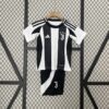 Conjunto Juventus primera equipacion 2024-2025