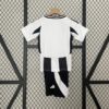 Conjunto Juventus primera equipacion 2024-2025 dorsal