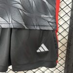 Conjunto Niño Flamengo Tercera Equipacion 2024-2025 pantalon corto