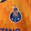 Conjunto Niño Porto Segunda Equipacion 2024-2025 escudo