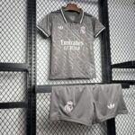 Conjunto Niño Real Madrid Tercera Equipacion 2024-2025 parte delantera