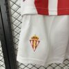 Conjunto Niño Sporting de Gijón Segunda Equipación 2024-2025 logo oantalon corto