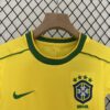 Conjunto retro niño Brasil primera equipacion 1998 cuello