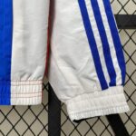 Cortavientos Arsenal Rojo 2024-2025 puño