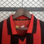 Camiseta AC Milan Edición conmemorativa del 125 aniversario cuello