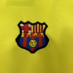 Camiseta Retro Barcelona segunda equipacion 1982-1984 escudo
